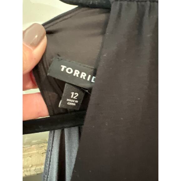 NWT Torrid size 12 black sequined knee length dress - Picture 2 of 4
